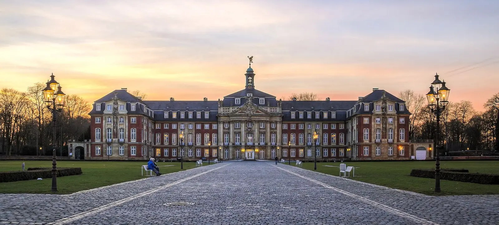 Das Schloss in Münster im Abendlicht